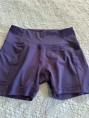 Baleaf navy High-Waist Bike Shorts with Side Pockets